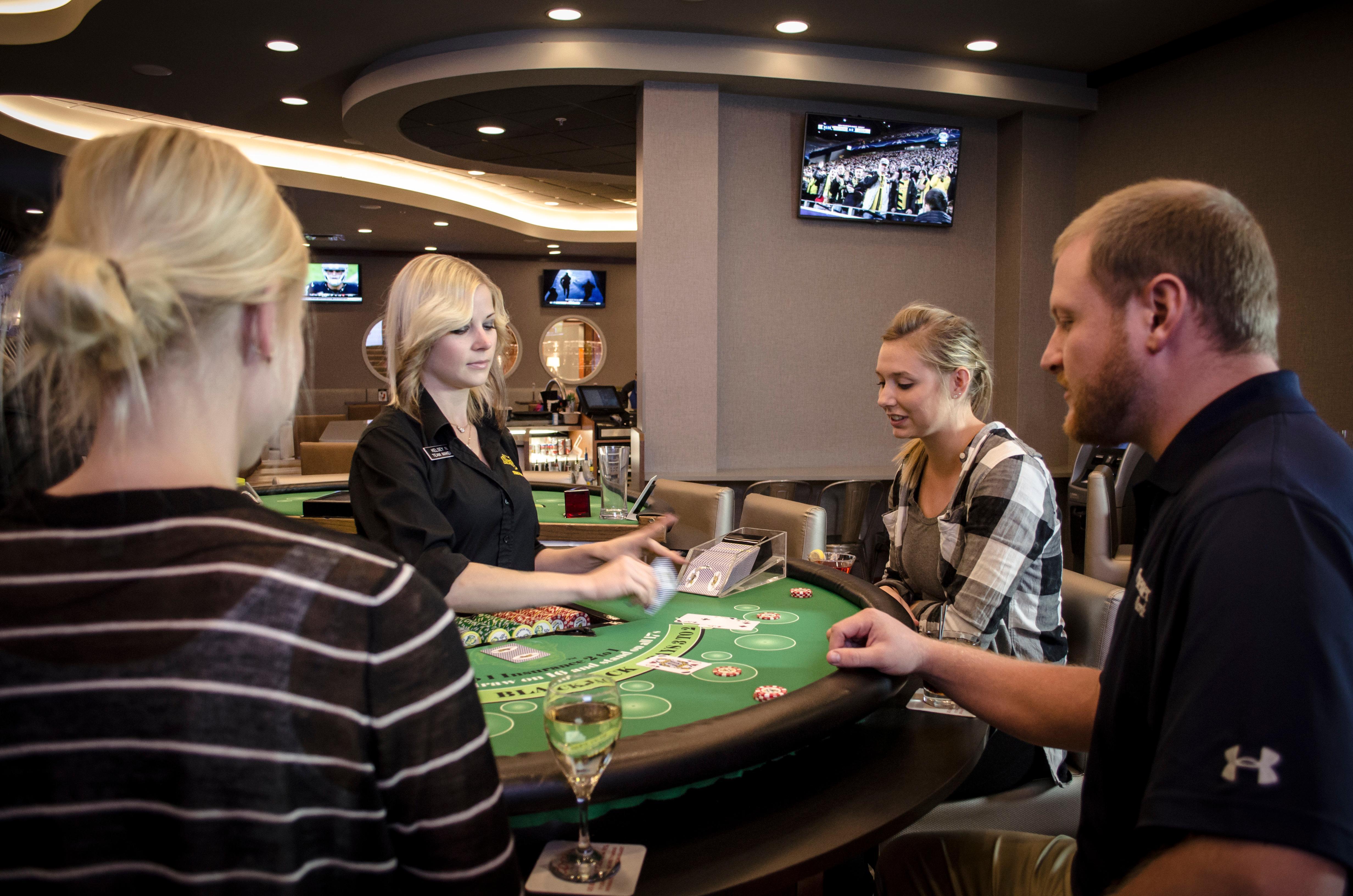 Holiday Inn Fargo By Ihg Eksteriør bilde